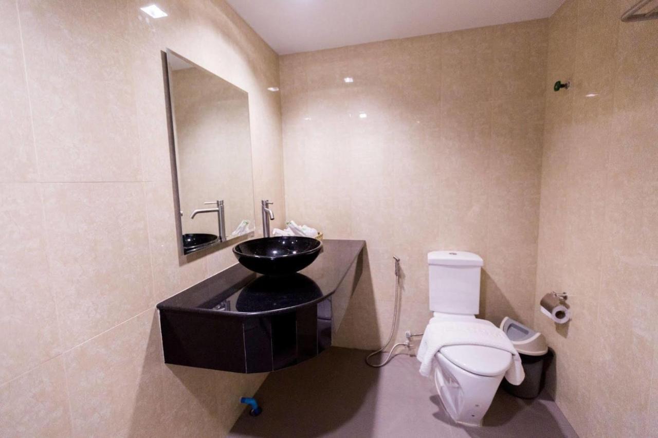Royal Asia Hotel Pratunam Банкок Екстериор снимка